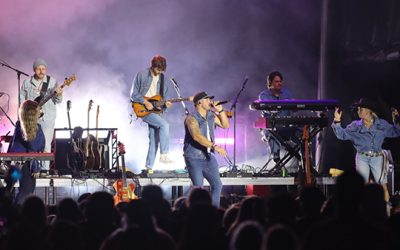 Encounter Ministry Steps Up In Service For CityFest